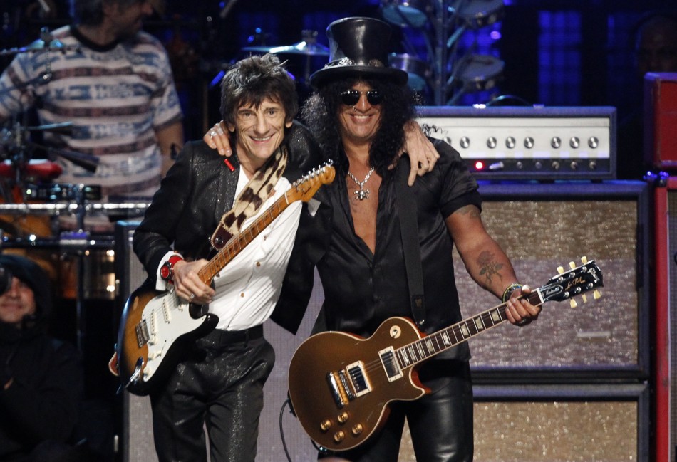 Ronnie Wood and Slash perform during the finale of the 2012 Rock n Roll Hall of Fame induction ceremony in Cleveland, Ohio