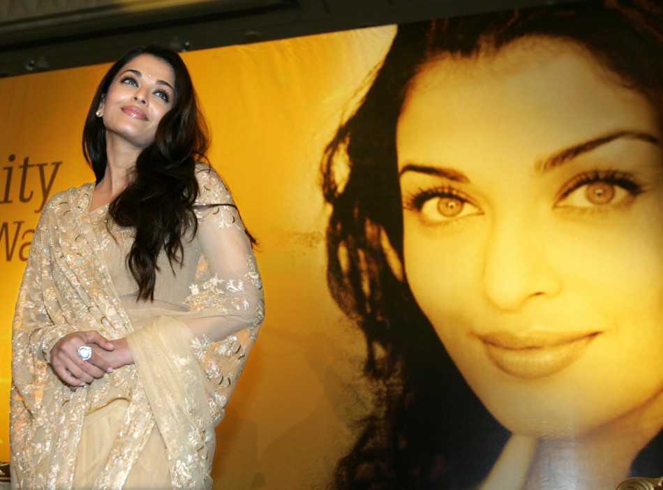 Indian actress Aishwarya Rai poses two days ahead of International Indian Film Academy awards in Dubai 2006