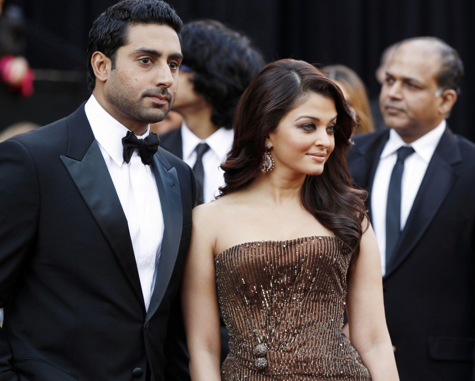 Bollywood actors Aishwarya Rai and Abhishek Bachchan arrive at the Academy Awards in Hollywood