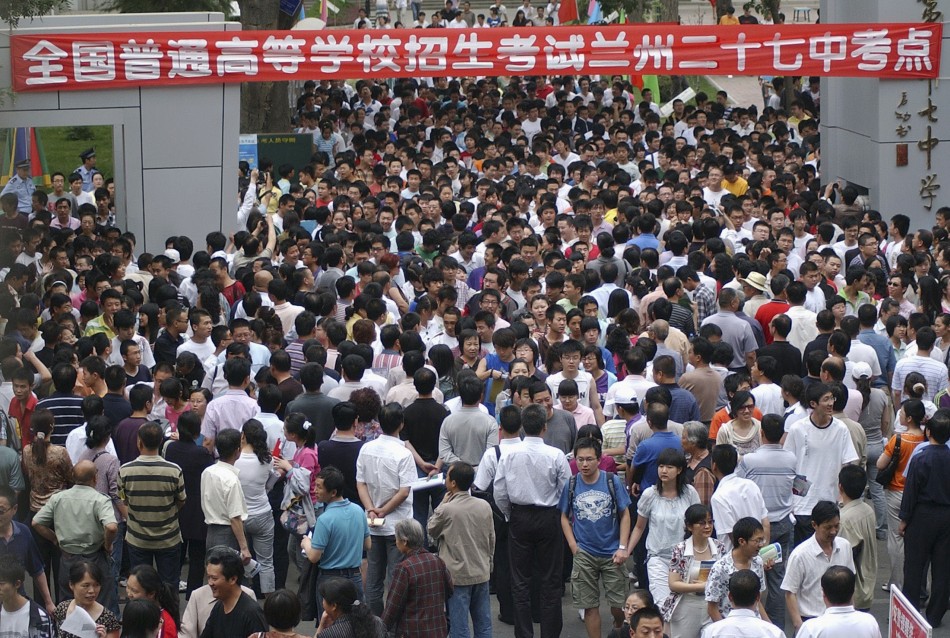 China High School Students Unisex Trend on Rise in Shanghai | IBTimes UK