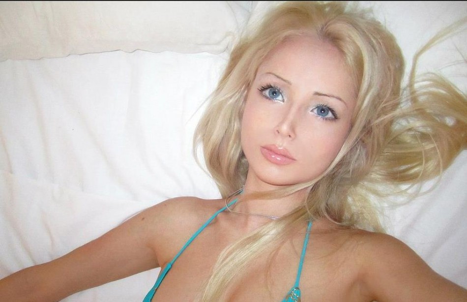 Living Doll Valeria Lukyanova Turns Internet Sensation