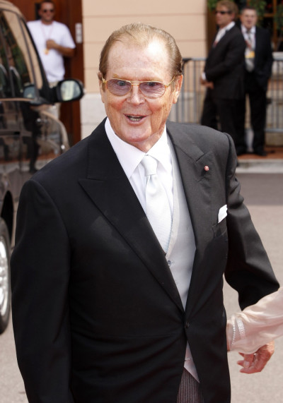 James Bond No.2 Roger Moore James Bond No.2 Roger Moore