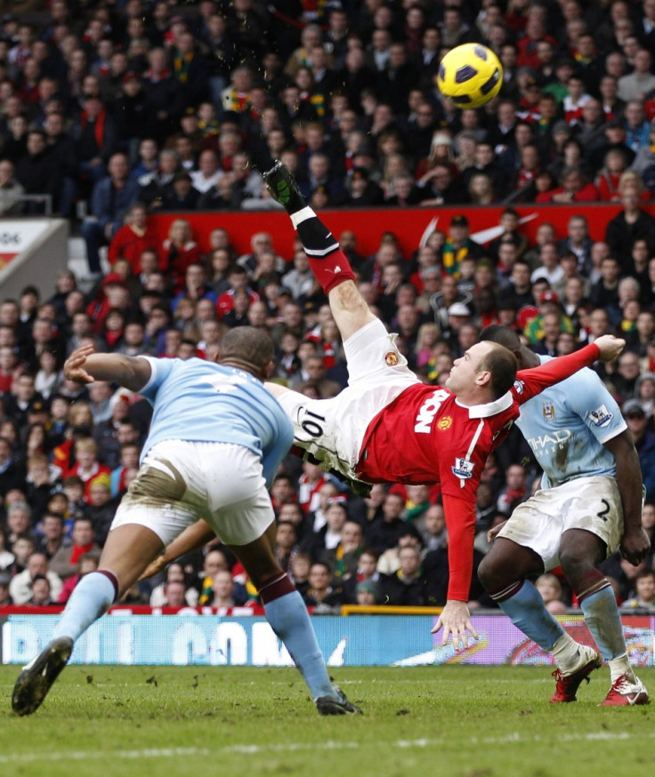 Rooney scores from an overhead kick