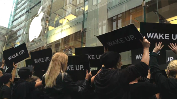 BlackBerry 'Wake Up' protest