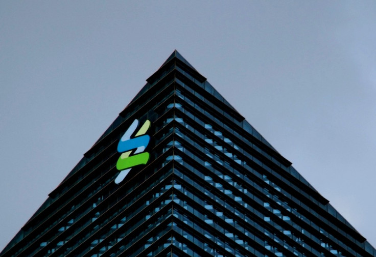 Standard Chartered Misses Previous 10% Growth Target