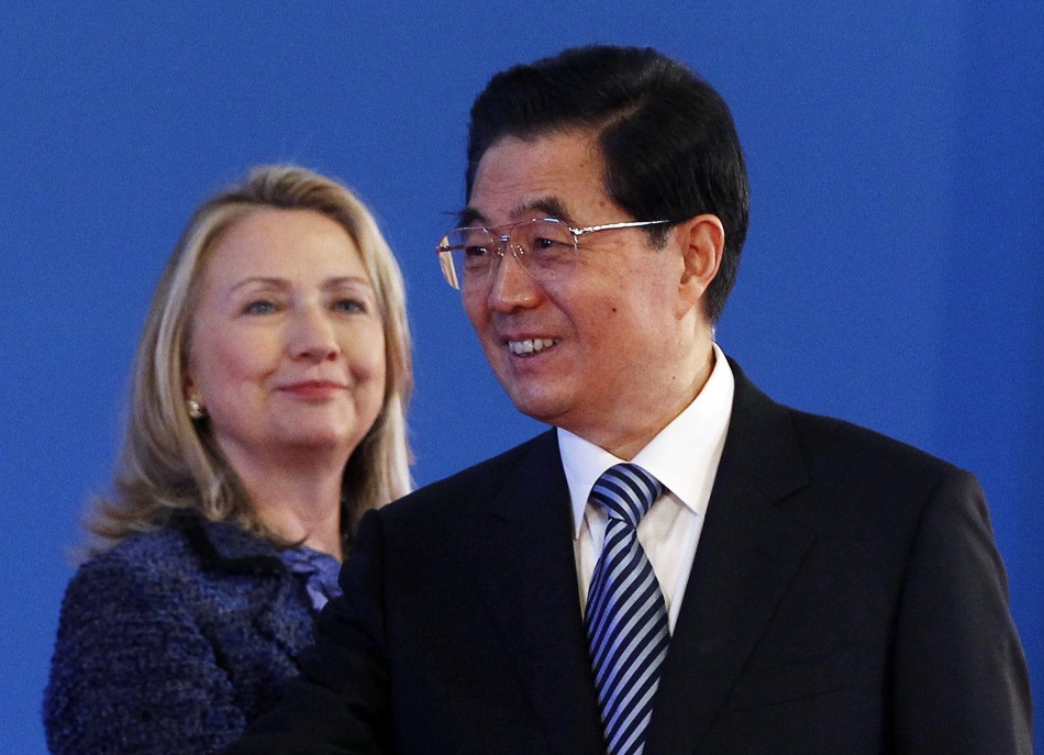 https://d.ibtimes.co.uk/en/full/269956/hillary-clinton-china.jpg?w=736