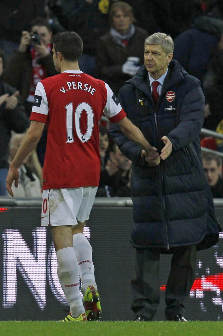 Arsenal&#039;s Arsene Wenger and Robin van Persie