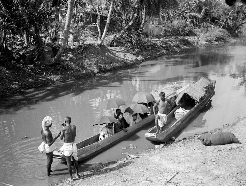 Rare 100-Year-Old Photos of India from the British Raj Era