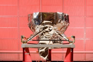 First Light Instrument MIRI for JWST Ready to be shipped to NASA
