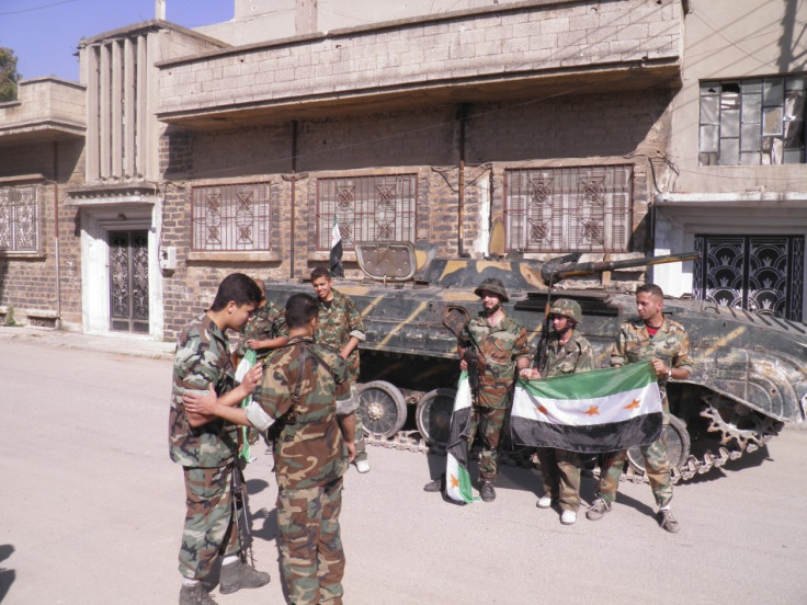 Syrian soldiers who have defected to join the Free Syrian Army