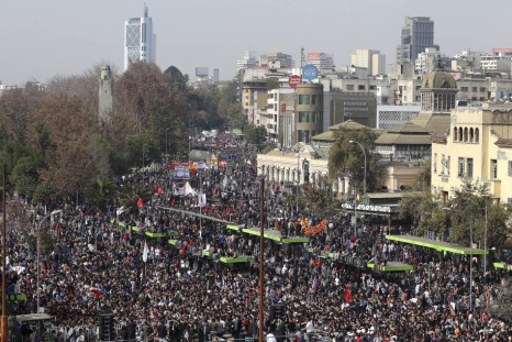 Protesters gather in Santiago