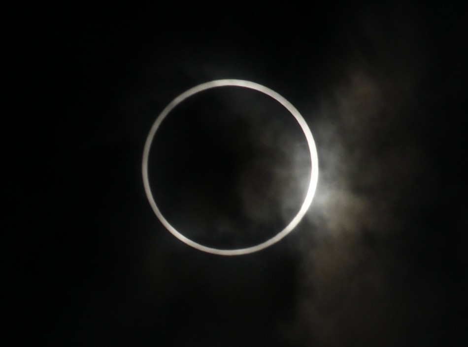 Apart from todays Melbourne Cup, another reason for jetsetters, kibitzers, stargazers and what nots to pack their bags and travel to Australia is the highly-anticipated total solar eclipse on November 14, an hour after sunrise afternoon of Tuesday, Nove