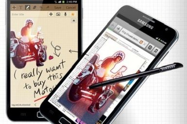 Motorola Razr Maxx vs Samsung Galaxy Note: Will the Gigantic Note Prove to Be More Powerful?