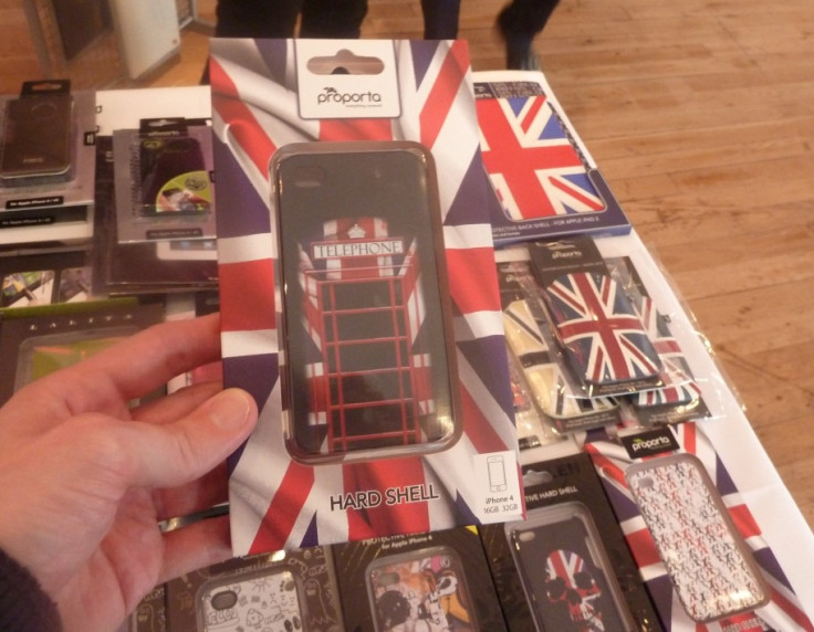 Proporta Releases British Telephone Box iPhone 4S Case