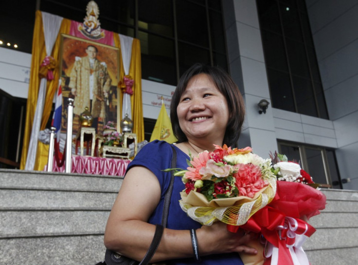 Webmaster Chiranuch Premchaiporn leaves Bangkok Criminal Court after sentencing