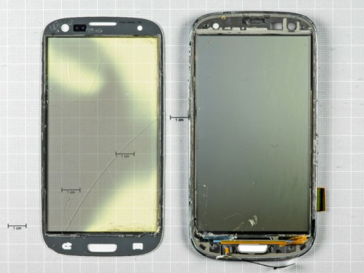 Samsung Galaxy S3 Teardown Process by iFixit And Chipworks [PHOTOS]