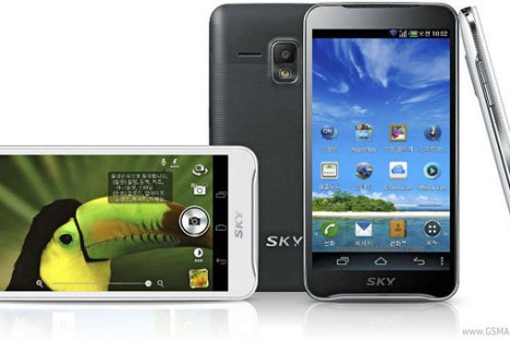 Samsung Galaxy S3 vs. Pantech Vega Racer 2: Can the Pantech Smartphone be a Real Challenger for the New Galaxy?