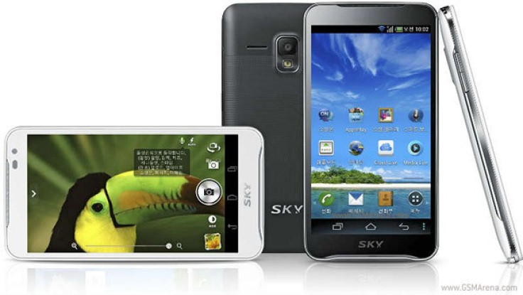 Samsung Galaxy S3 vs. Pantech Vega Racer 2: Can the Pantech Smartphone be a Real Challenger for the New Galaxy?