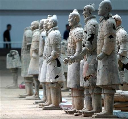 More than 100 New Terracotta Warriors of Qin Dynasty Unearthed in China