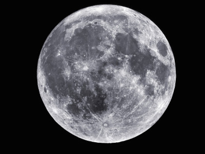 The full moon is out on this episode Teen Wolf.quot The full moon is out on this episode Teen Wolf.quot