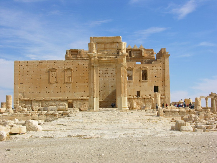 palmyra ruins, palmyra desert city, plalmyra roman city in syria, palmyra syria history, palmyra location, palmyra sites