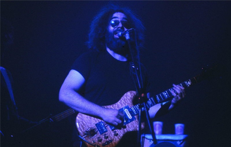Jerry Garcia&#039;s “Lucky Number 13” Personal Guitar Fetched £39854 at Memorabilia Auction