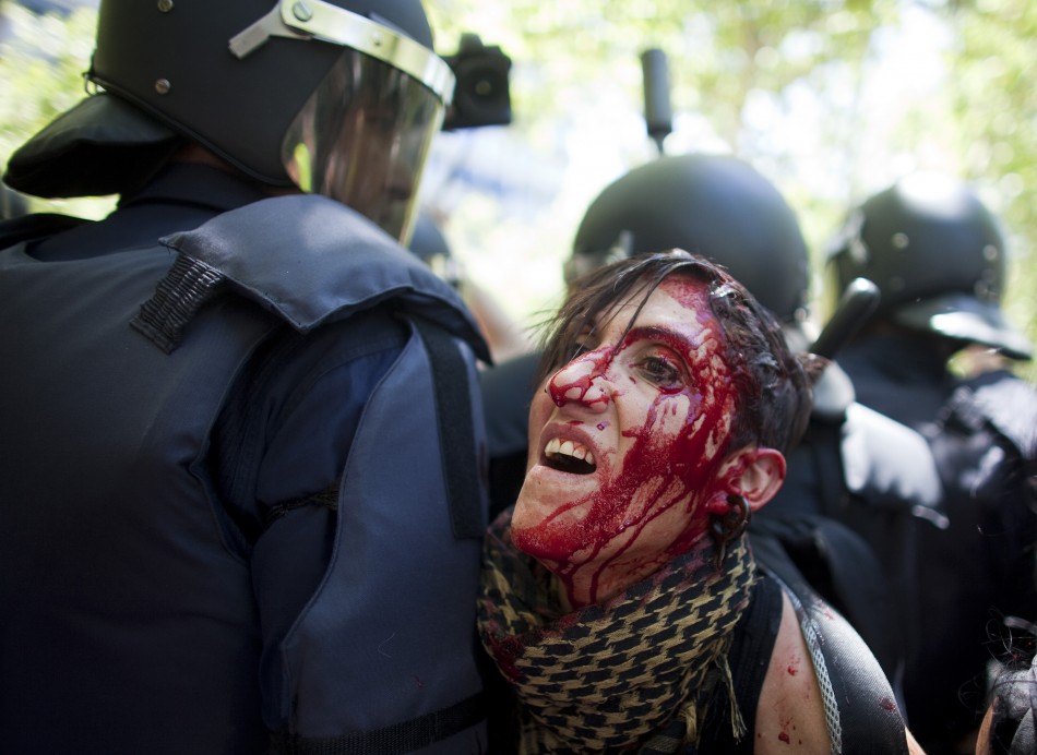 Madrid cuts protest violence
