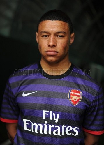 Arsenal 2012-13 away kit