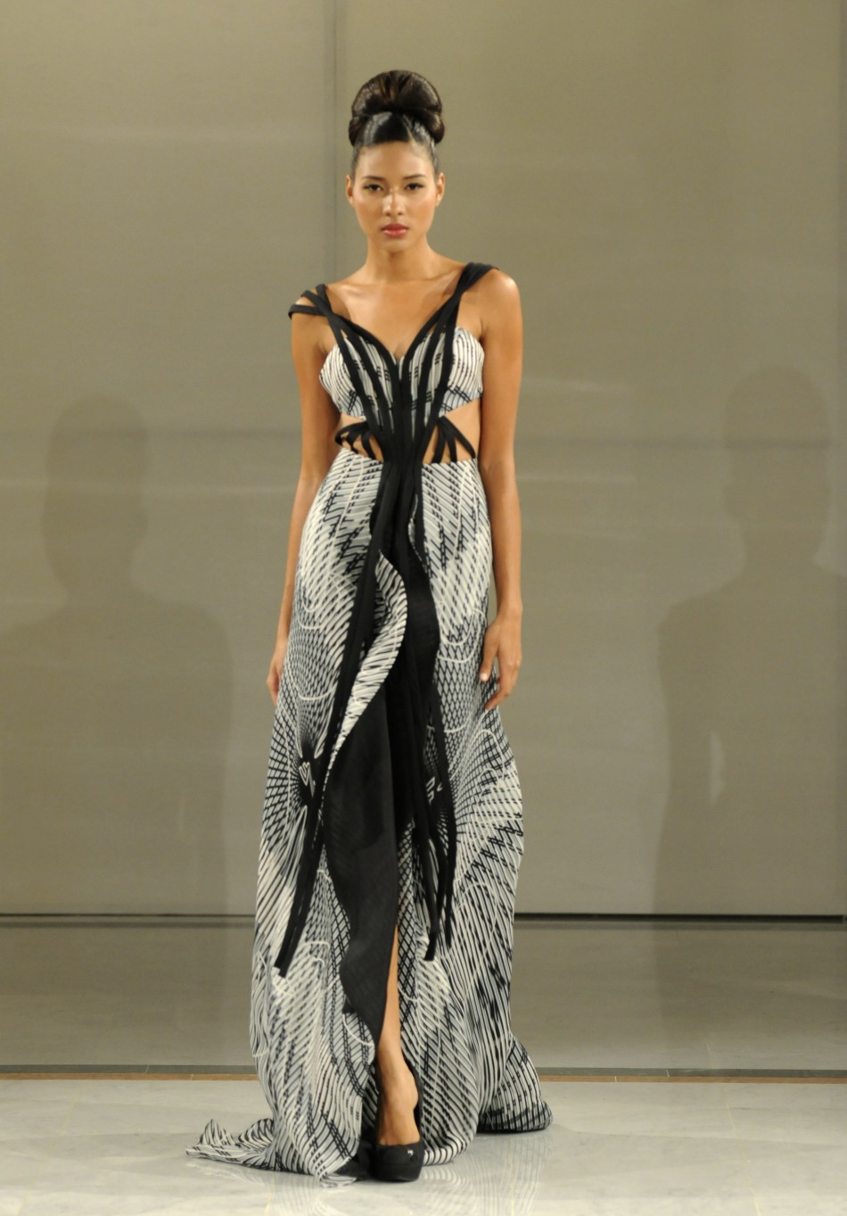 Caribbean Fashion Week RD 2012: Nicolas Felizola Presents Novel Designs