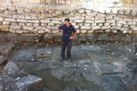 Evidence of Existence of 2300 Year Old Largest Harbour of Israel Found