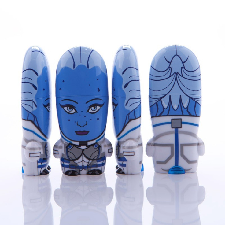Mass Effect 3 Mimobot Flash Drives Unveiled with ME3 DLC Bonus Items and Extras