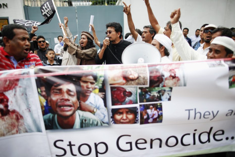 Muslims protest in front of Myanmar's embassy in Bangkok (Reuters)