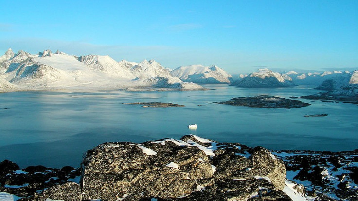 Historic 1980 Aerial Images Reveal Unique Pattern of Mass Loss in Greenland