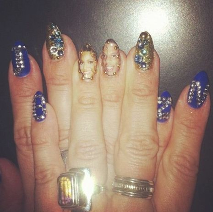 Beyonce posted a picture of nail portraits of herself and Jay-Z on her Tumblr page.