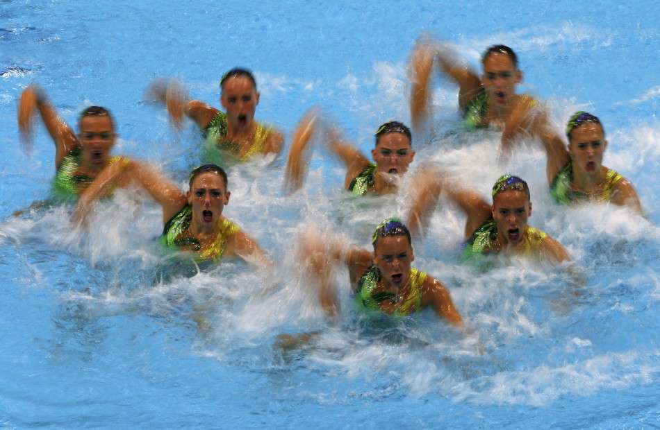 meridian-s-blog-synchronized-swimming