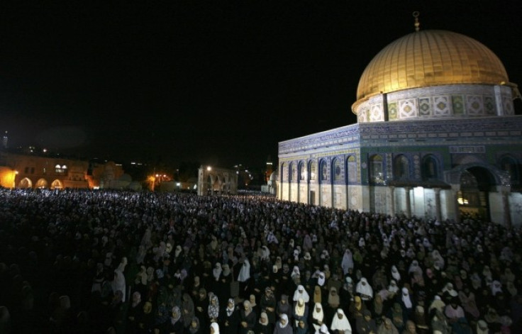 Eid al-Fitr 2012: The End of Ramadan Festivities Around the World