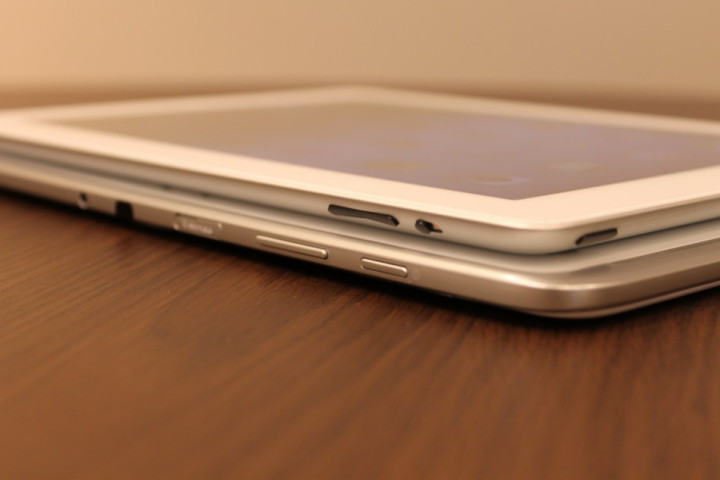 iPad vs Galaxy Note 10.1 iPad vs Galaxy Note 10.1