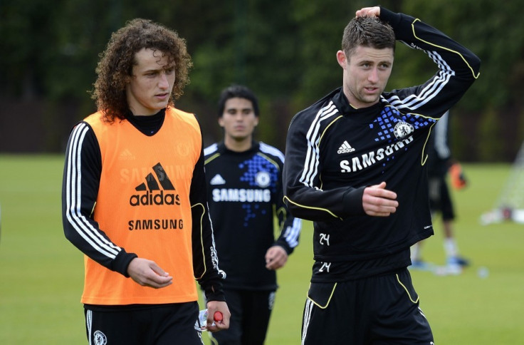 Chelsea Defender David Luiz (L)