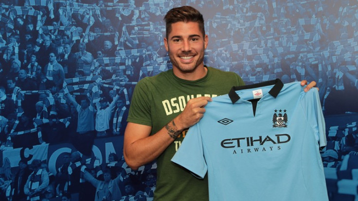 Javi Garcia Signs from Benfica