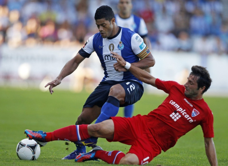 FC Porto's Hulk (L)