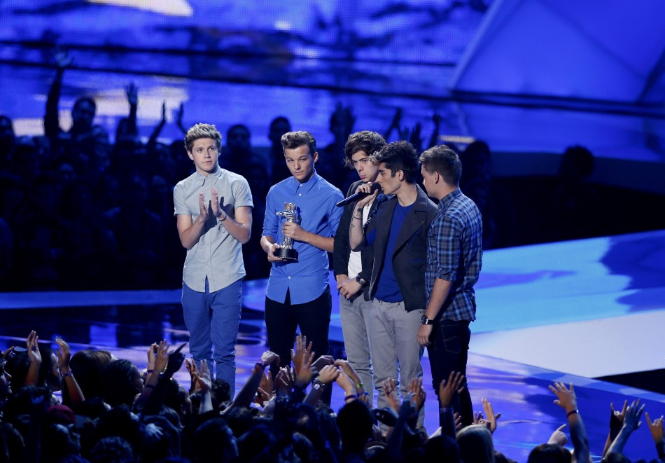 MTV Video Music Awards 2012: One Direction Debuts with Three Awards ...