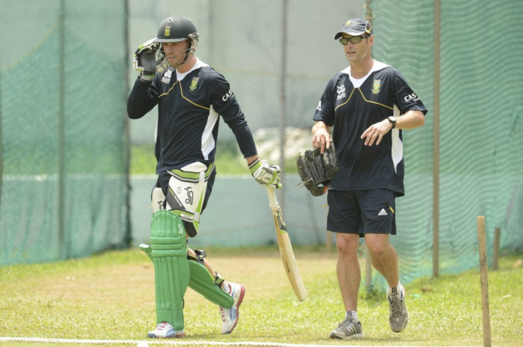 Gary Kirsten (R) and AB de Villiers