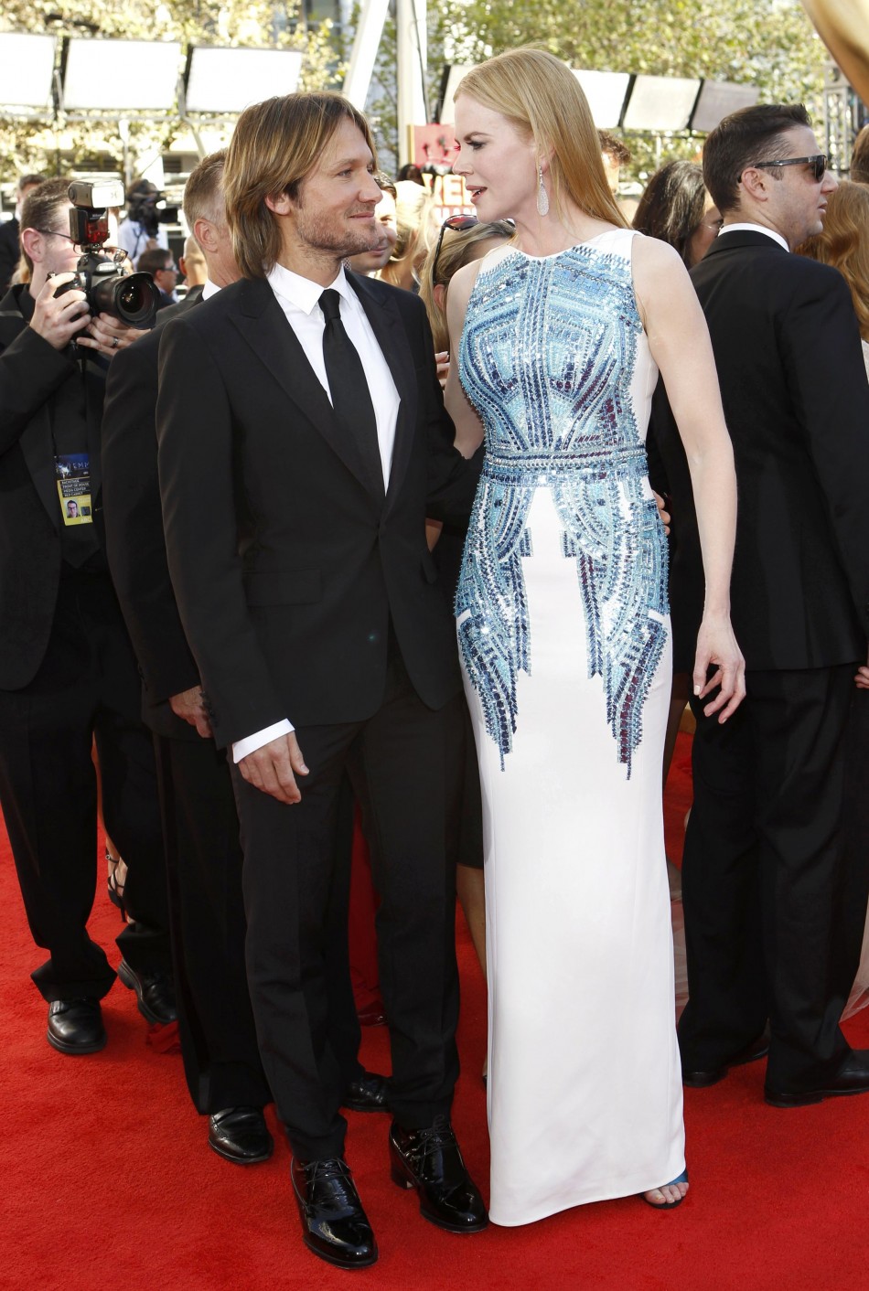 Country singer Keith Urban and his wife, actress Nicole Kidman, arrive at the 64th Primetime Emmy Awards in Los Angeles