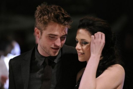 Robert Pattinson and Kristen Stewart