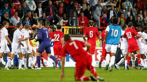 England and Serbian players