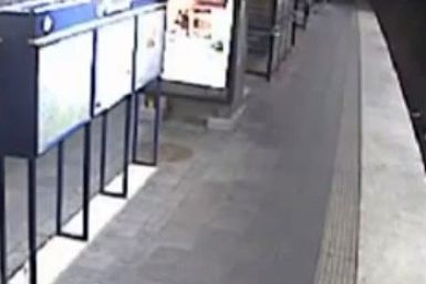CCTV footage of the incident was broadcast across Sweden. (YouTube)