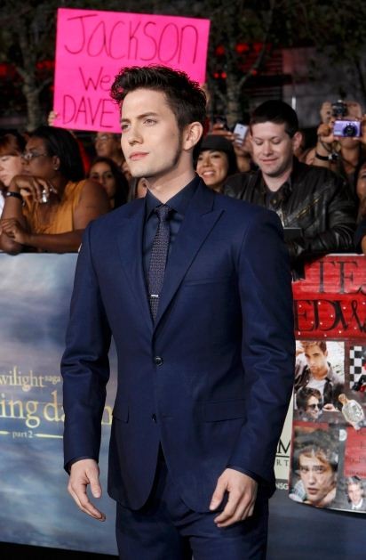 Rathbone poses at the premiere of The Twilight Saga Breaking Dawn - Part 2 in Los Angeles