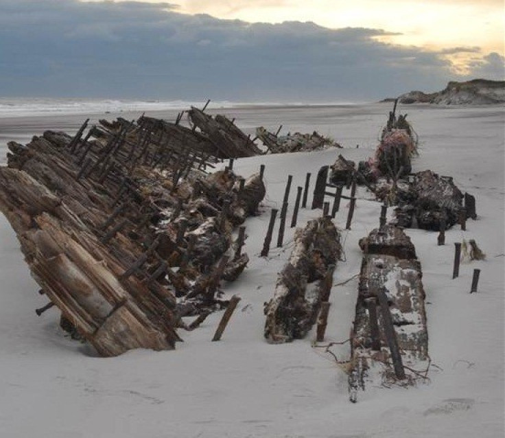 The remains of the ship is  now exposed on the beach following Hurricane Sandy (Cheryl Hapke / USGS)