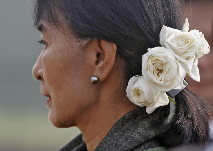 Aung San Suu Kyi Takes A Walk Down Memory Lane, Feels Herself ‘Partly A Citizen Of India’ (PHOTOS)