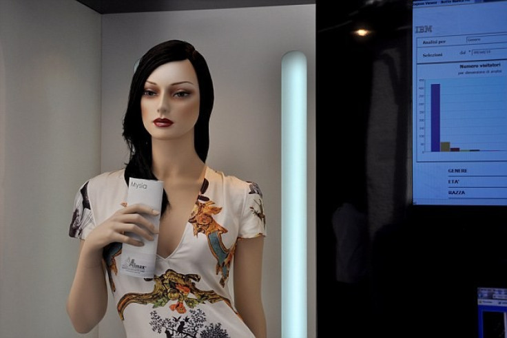 Spying mannequins